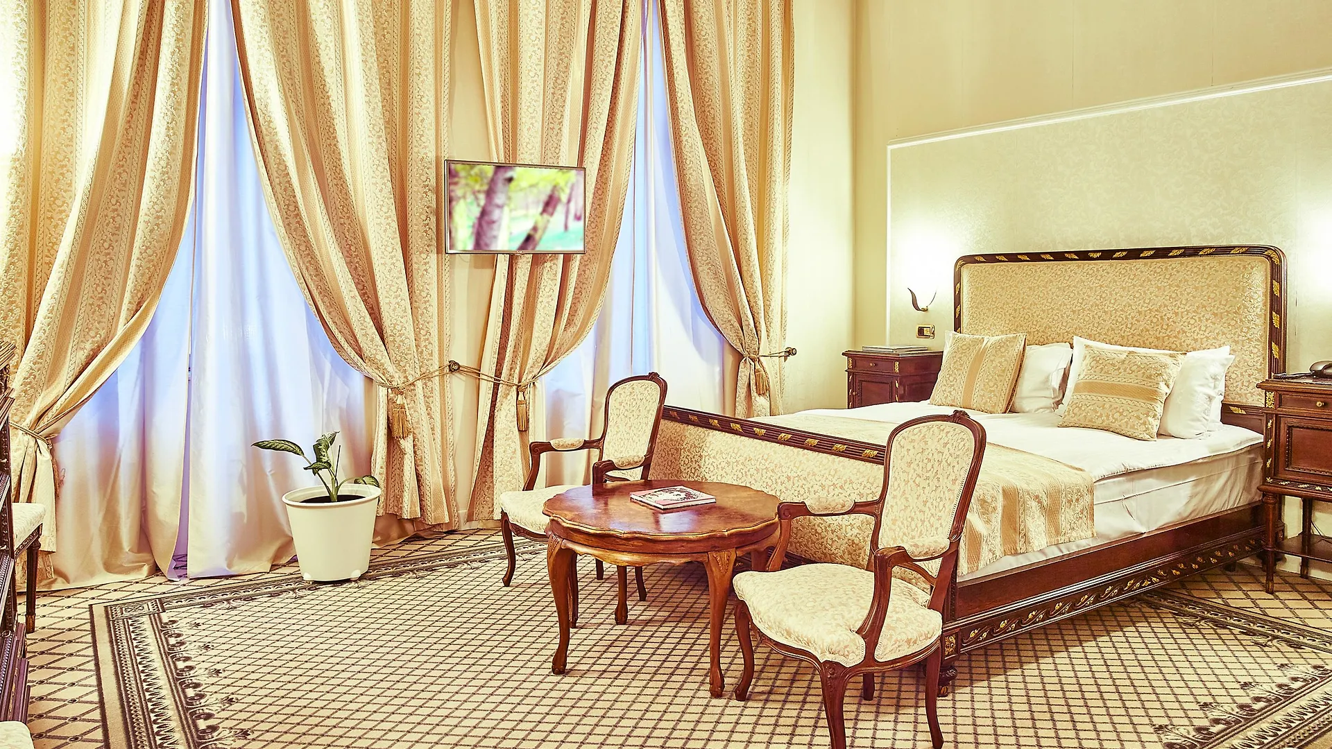 Grand Hotel Continental Bucuresti  Bucareste